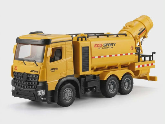 Spray sprinkler truck